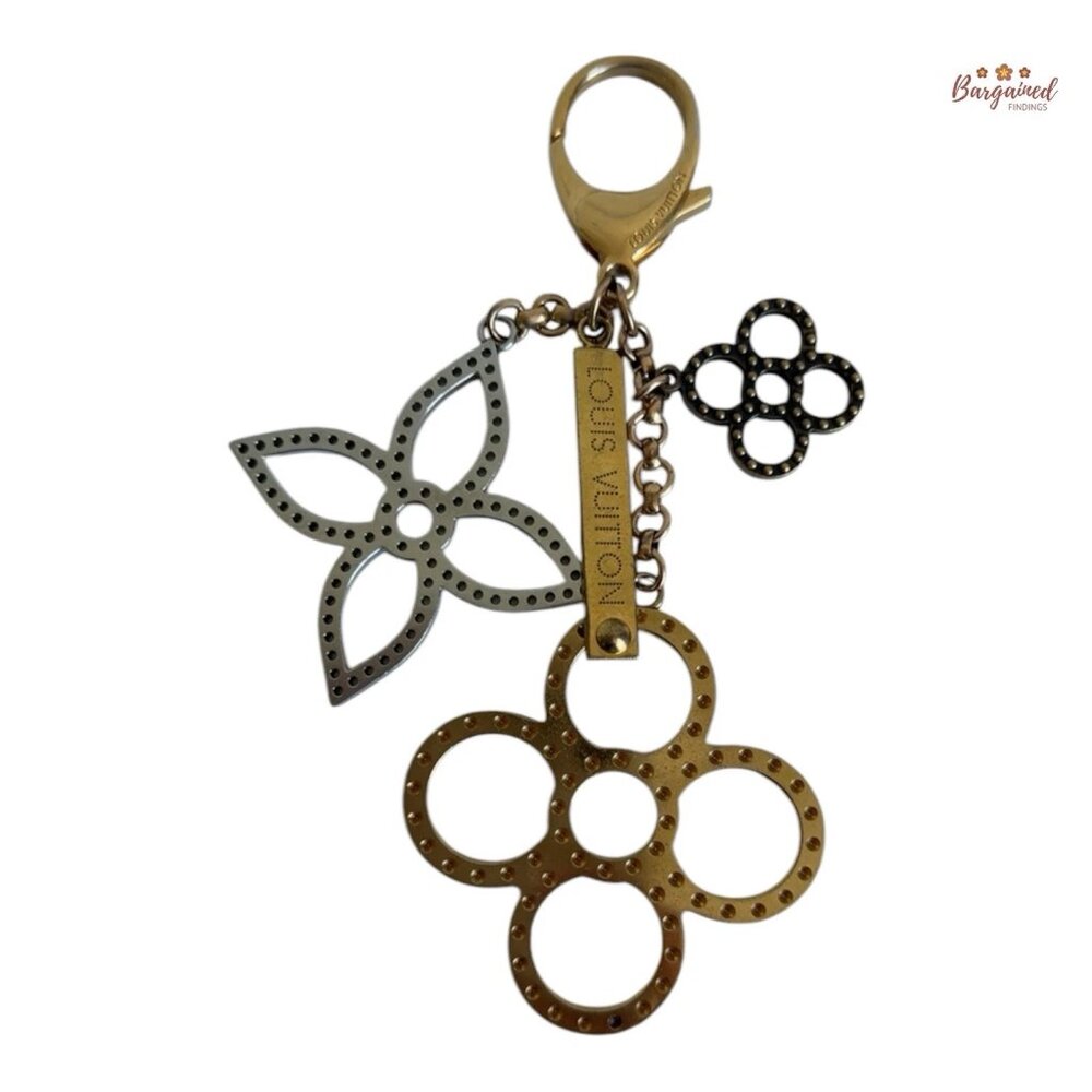Authentic LOUIS VUITTON Goldtone Tapage Key Holder And Bag Charm - CK 1121
